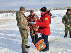 МОО ВДПО: МОО ВДПО приняло участие в турнире по зимней рыбной ловле среди пожарных и спасателей