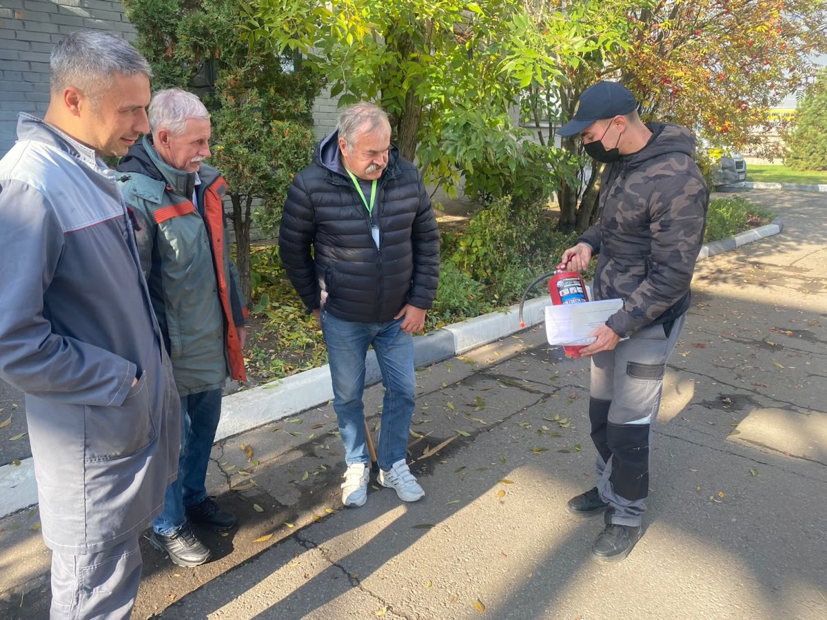 МОО ВДПО: Сотрудники завода «Велком» прошли инструктаж по пожарной безопасности