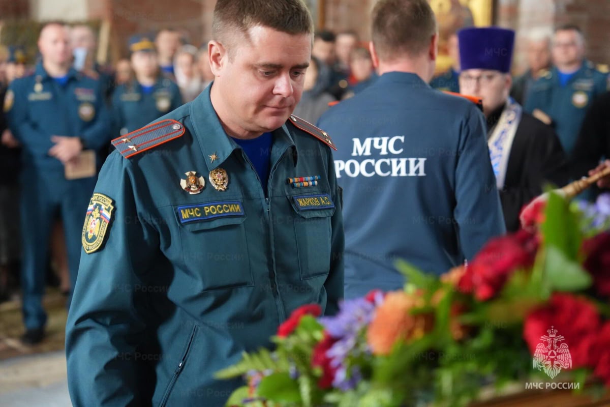 МОО ВДПО: Руководство и сотрудники Главного управления МЧС России по Московской области приняли участие в божественной литургии в честь иконы Божией Матери «Неопалимая Купина»